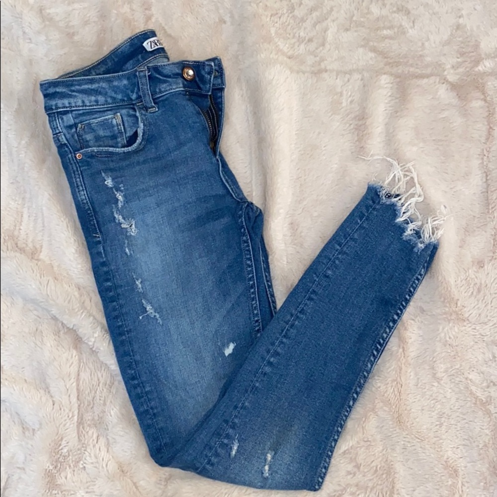 ZARA distressed skinny jean
